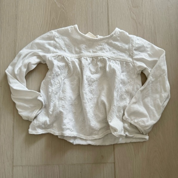 Zara Other - Zara baby girl embroidered white top